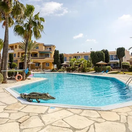 H&o Regina Garden Ap New In Paphos! *