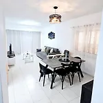 Apartment H&o Regina Seaside Nest Paphos