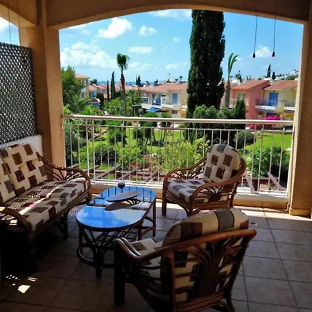 H&o Regina Garden Ap New In Paphos! *