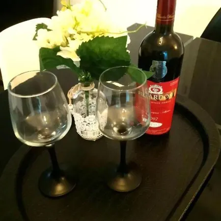 아파트 H&o Regina Garden Ap New In Paphos! 파포스