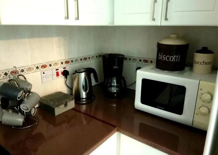 Lejlighed H&o Regina Garden Ap New In Paphos!