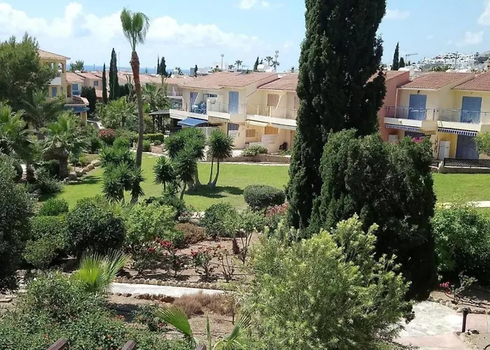 Lejlighed H&o Regina Garden Ap New In Paphos! *