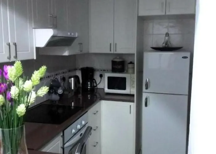 公寓 H&o Regina Garden Ap New In Paphos! Paphos